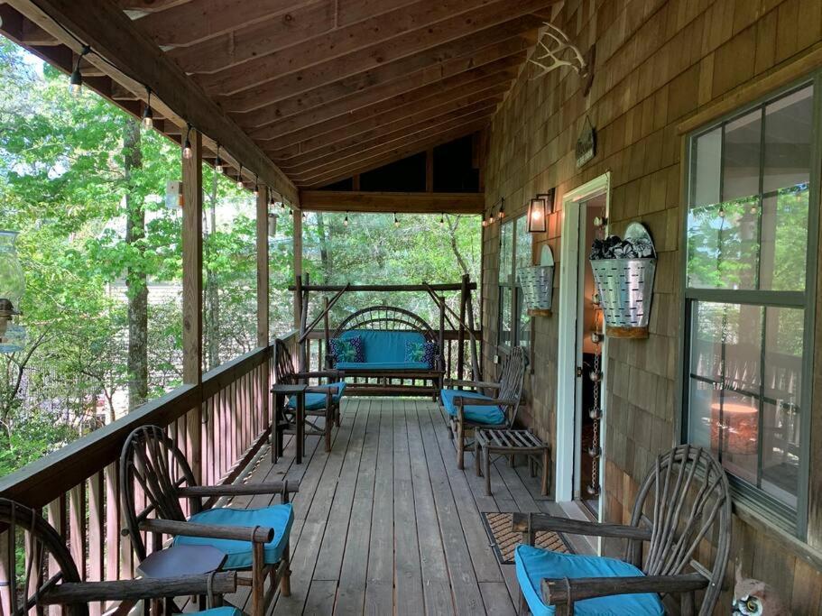 Cabin Fever On Cartecay River Ellijay Bagian luar foto