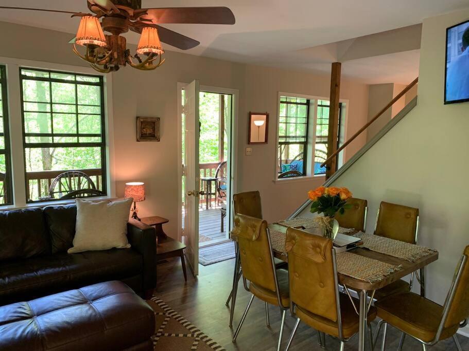 Cabin Fever On Cartecay River Ellijay Bagian luar foto